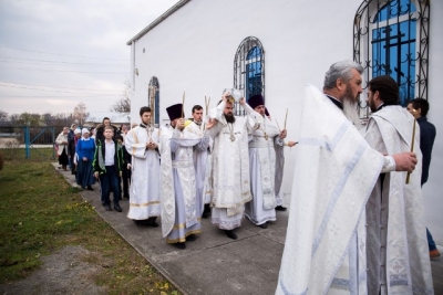Архиепископ Феофилакт освятил храм в селе Гражданское