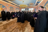 РОЖДЕСТВЕНСКАЯ ВСТРЕЧА В ЕПАРХИАЛЬНОМ ДОМЕ