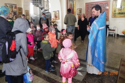 Воспитанники детского сада побывали в праздничный день в храме
