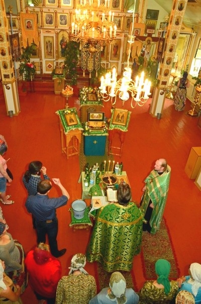 Начался очередной этап епархиального крестного хода с мощами преподобного Сергия Радонежского. Проходит он в Минераловодском благочинии.
